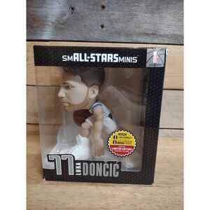 NEW Luka Doncic #77 Dallas Mavericks White Jersey 6 inch NBA smALL-STARS Minis